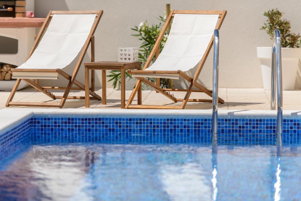 Apartments Villa Atlantis 特罗吉尔 外观 照片
