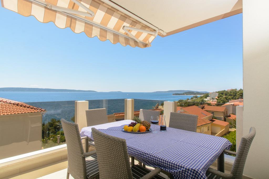 Apartments Villa Atlantis 特罗吉尔 外观 照片