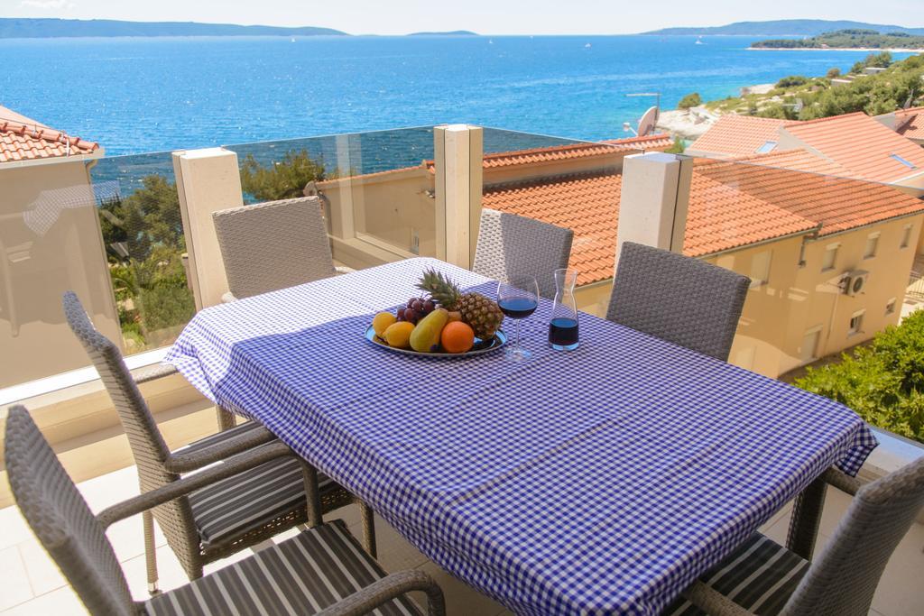 Apartments Villa Atlantis 特罗吉尔 外观 照片