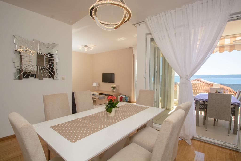 Apartments Villa Atlantis 特罗吉尔 外观 照片
