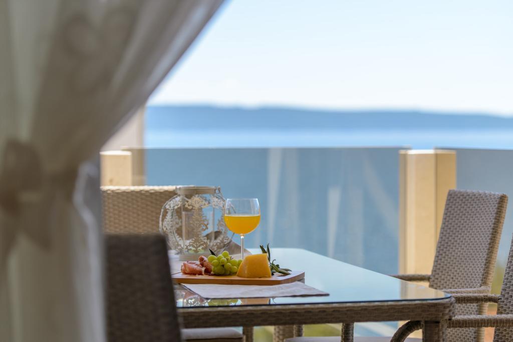 Apartments Villa Atlantis 特罗吉尔 外观 照片